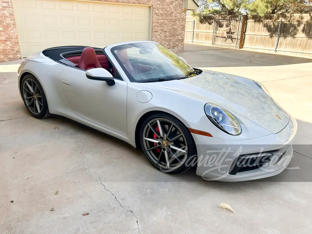 2020 Porsche 911 Carrera 4S Cabriolet