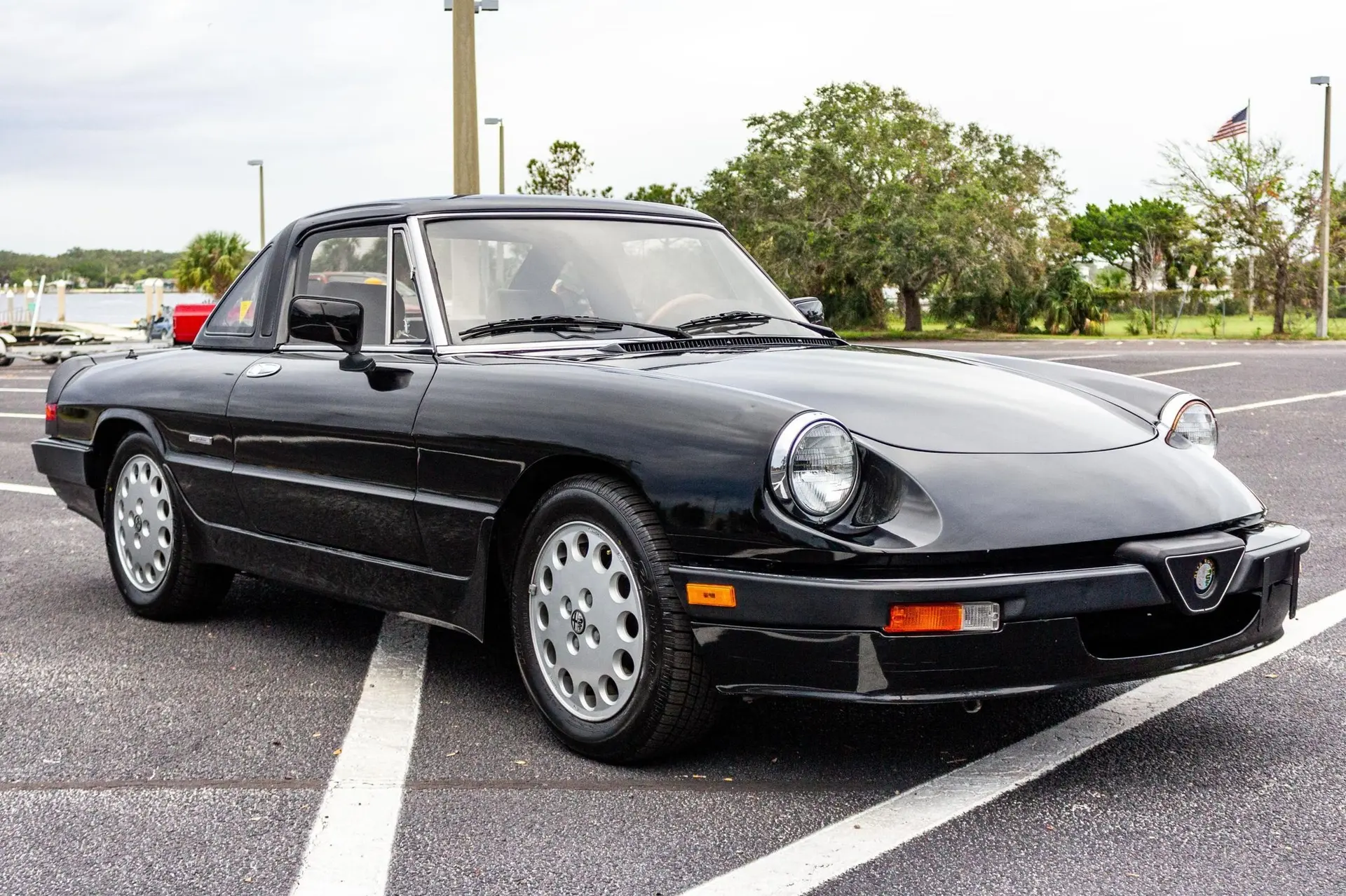 1987 Alfa Romeo Spider