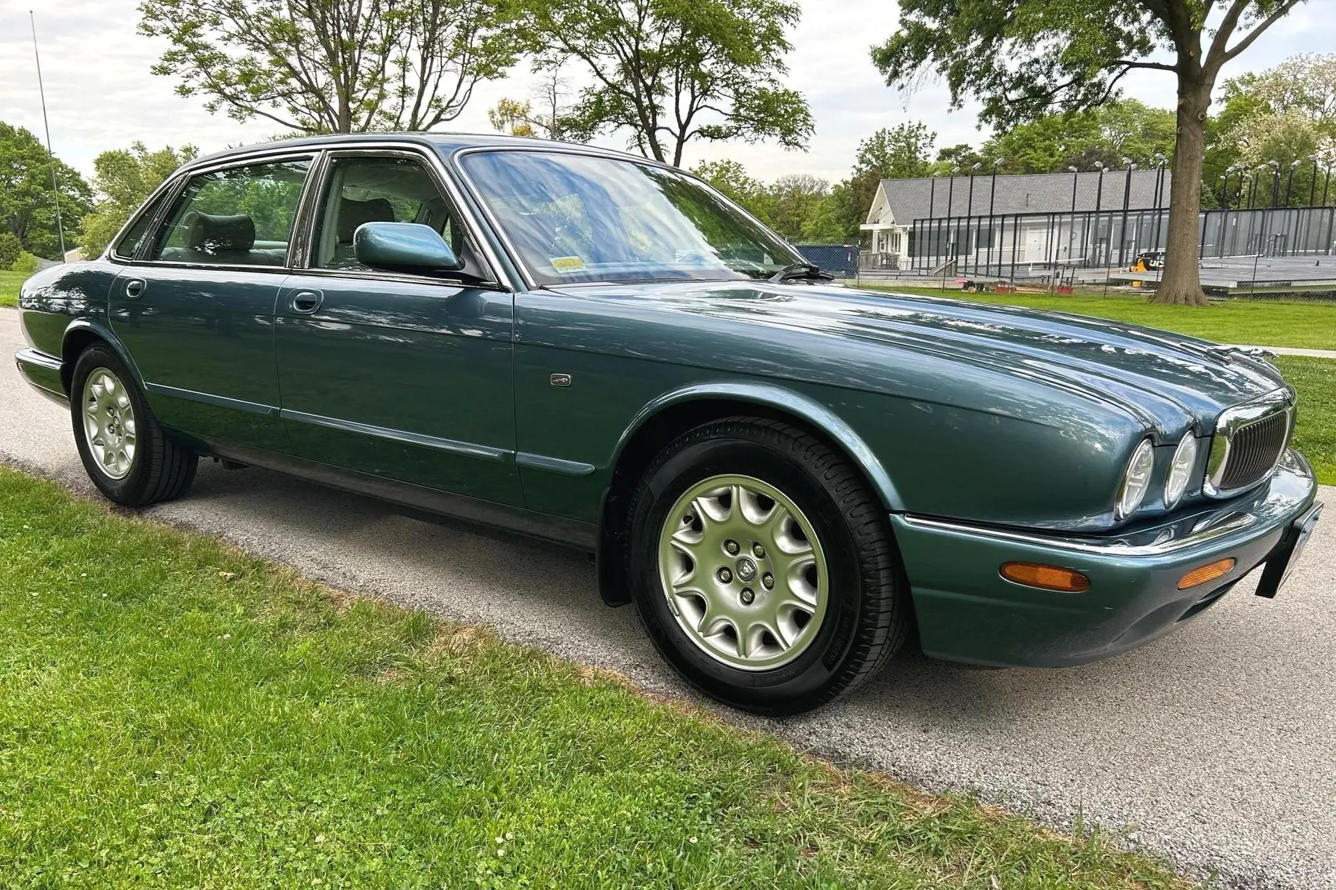 1999 Jaguar XJ