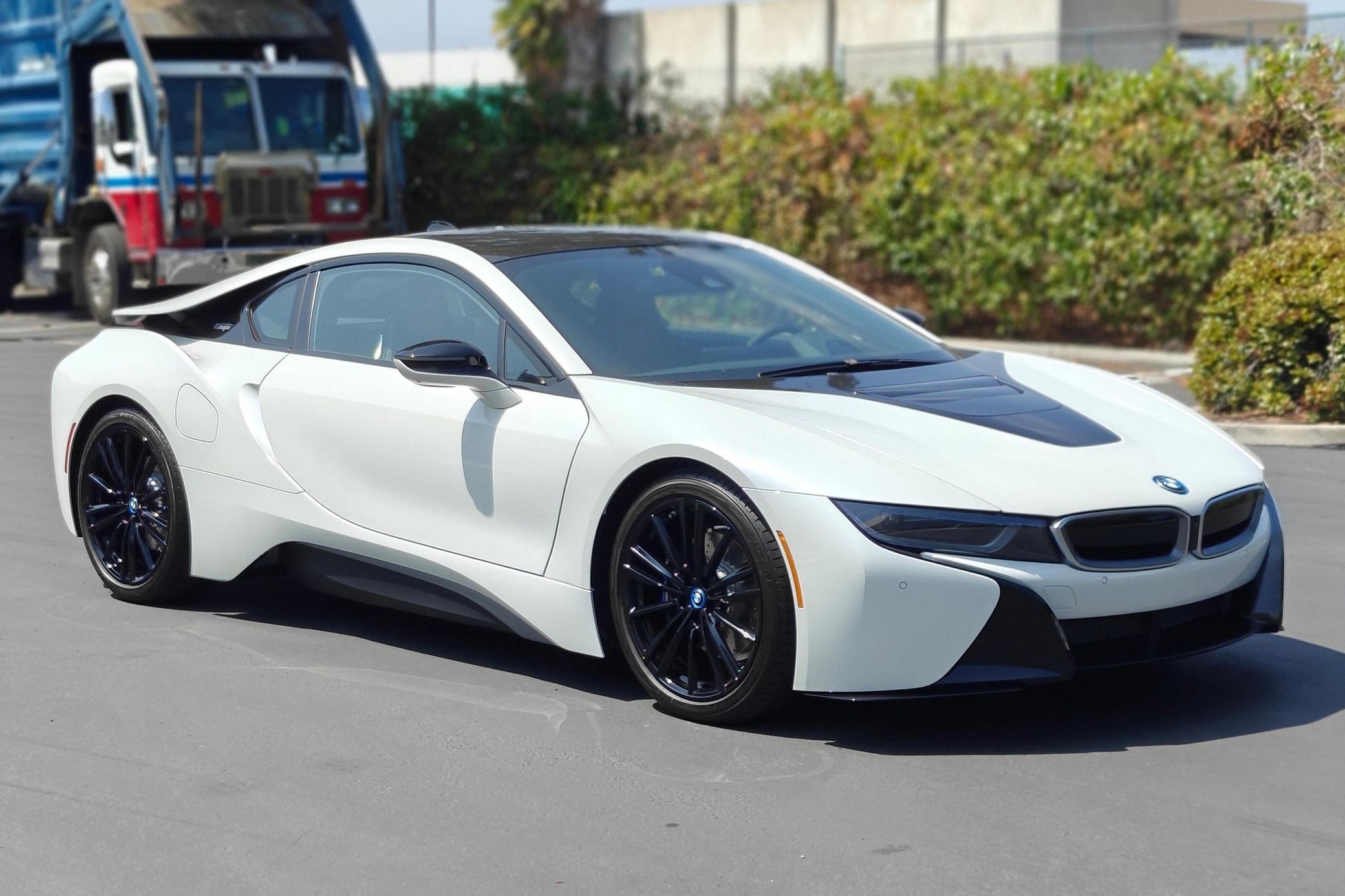 2020 BMW i8