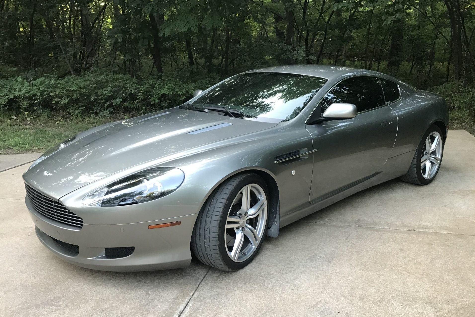 2007 Aston Martin DB9 Coupe