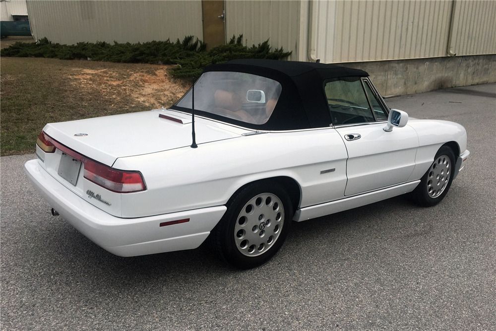 1991 Alfa Romeo Spider