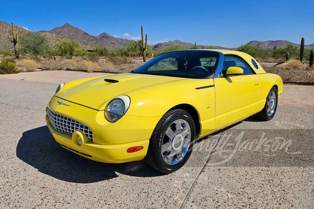 2004 Ford Thunderbird