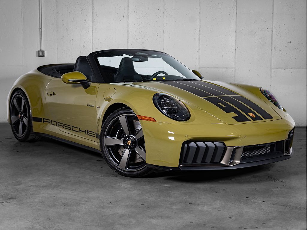 2026 Porsche 992.2 Carrera 4 GTS