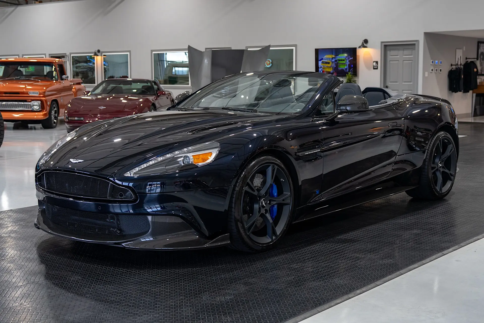 2018 Aston Martin Vanquish Volante