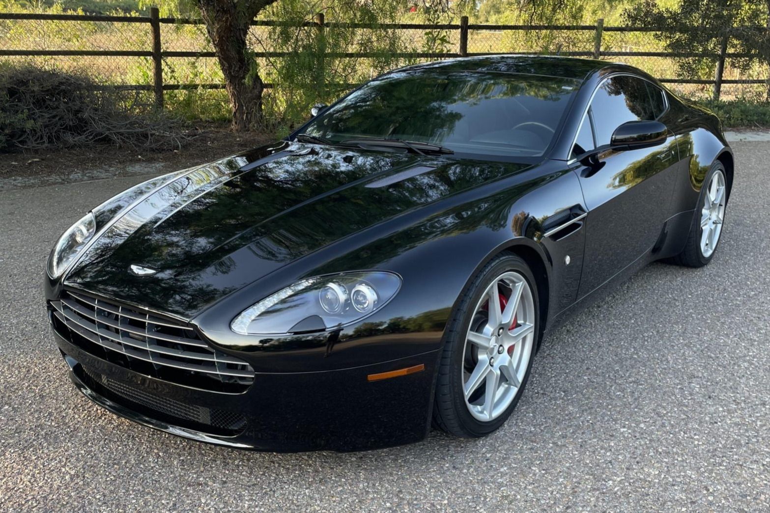 2006 Aston Martin Vantage Race Cars