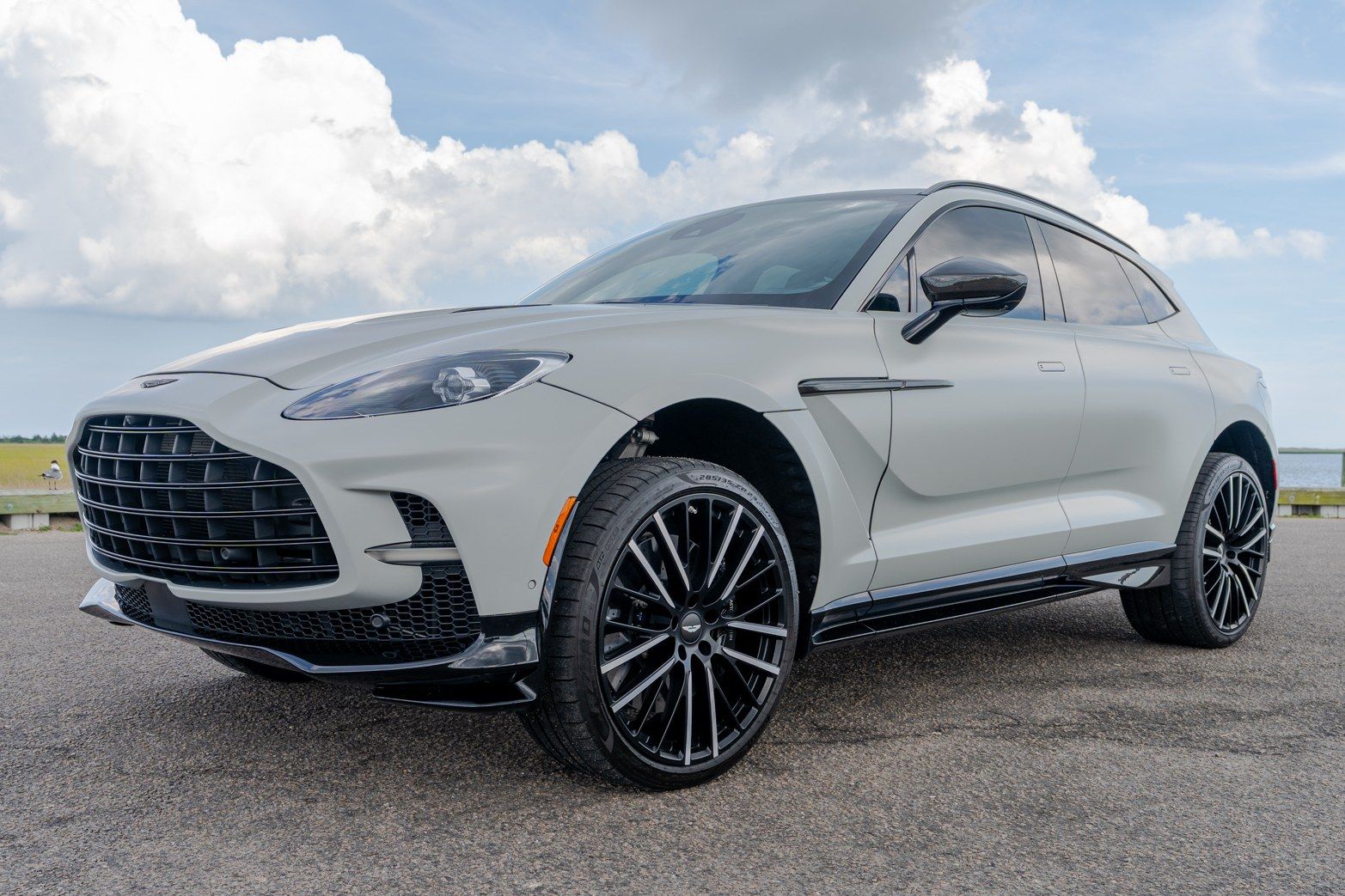 2023 Aston Martin DBX