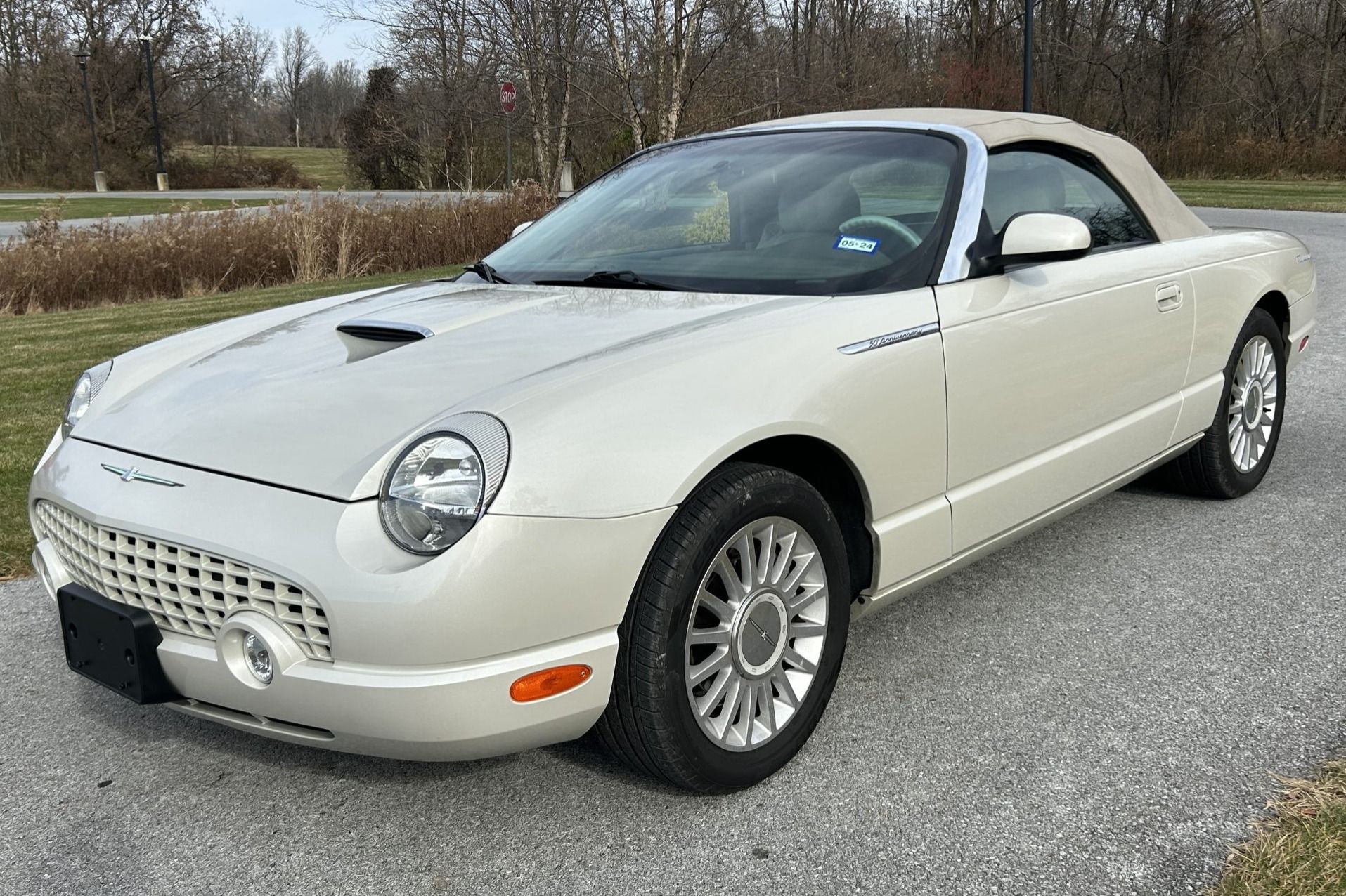 2005 Ford Thunderbird