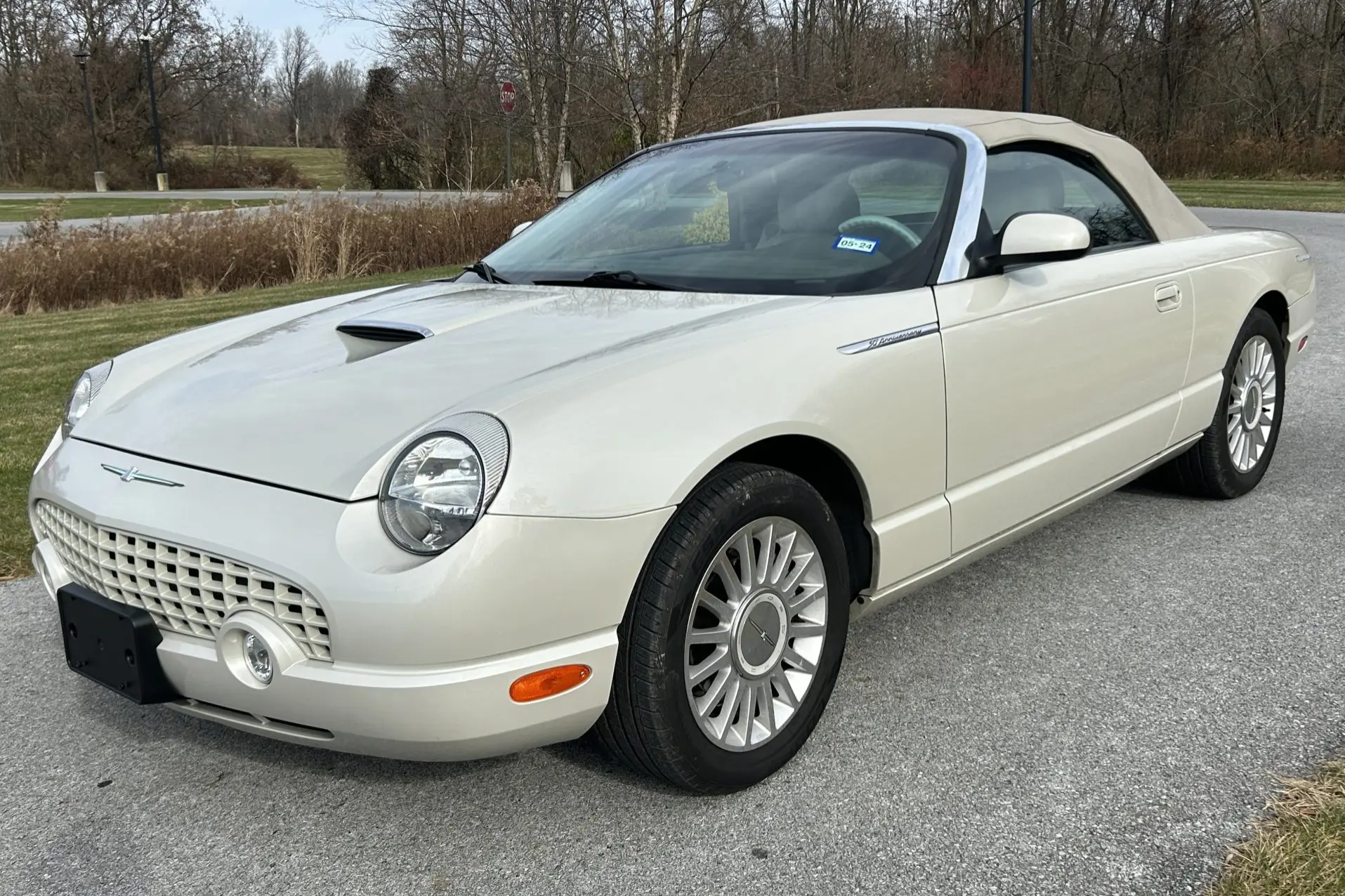 2005 Ford Thunderbird