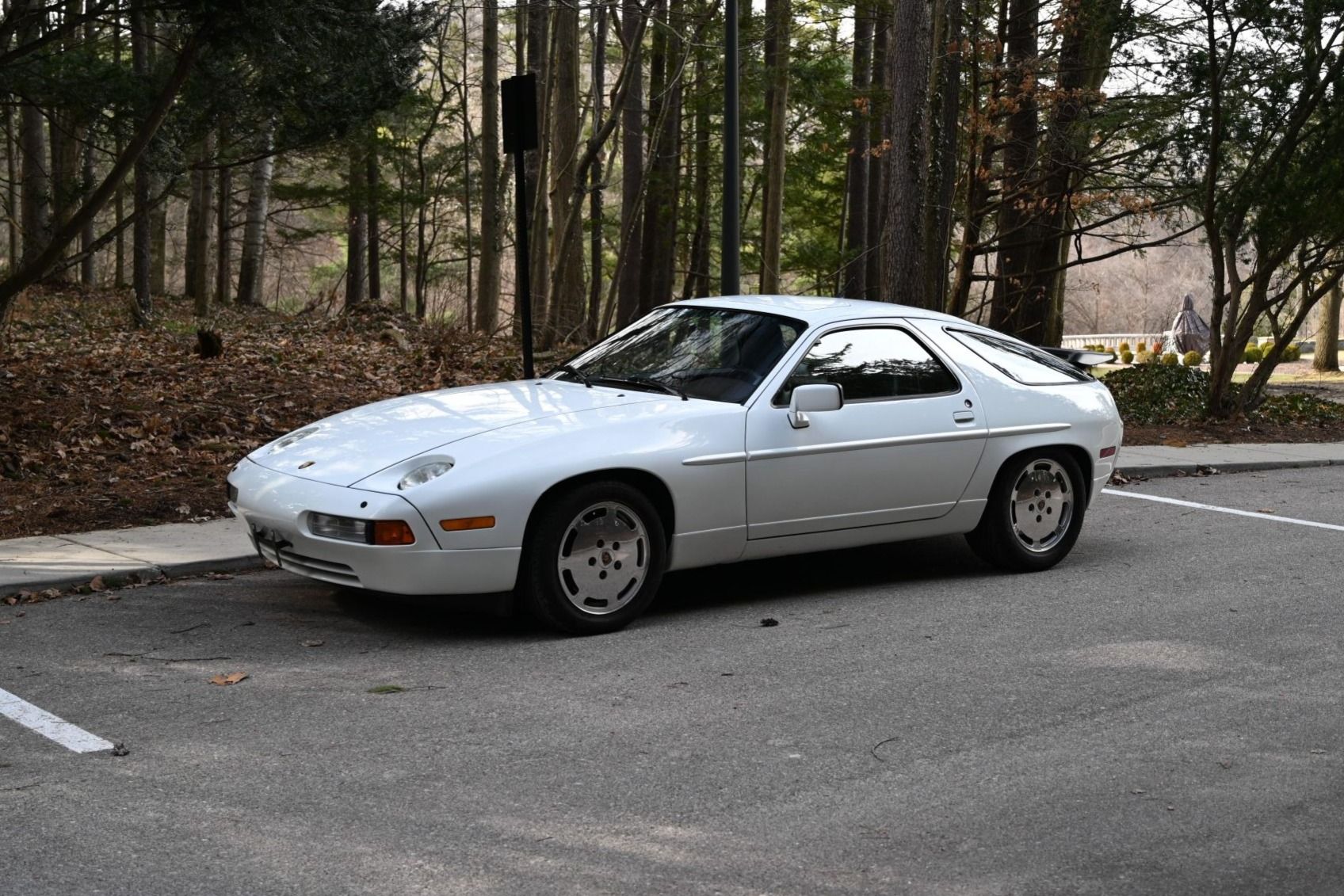 1989 Porsche 928 S4