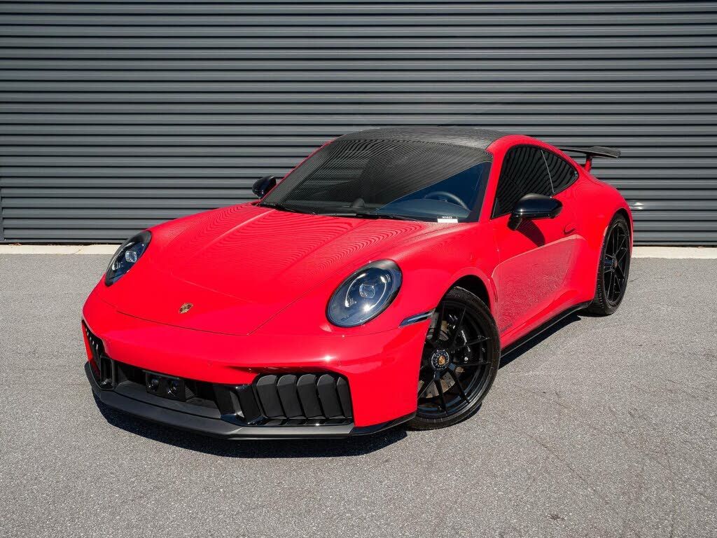 2026 Porsche 992.2 Carrera 4 GTS
