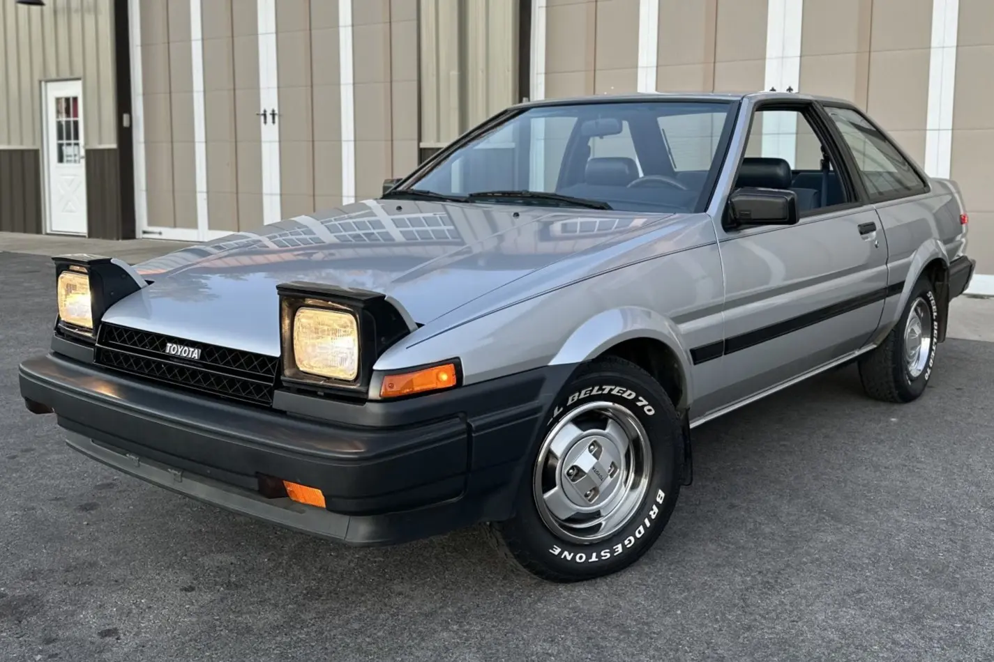 1984 Toyota Corolla AE86 Sprinter Trueno