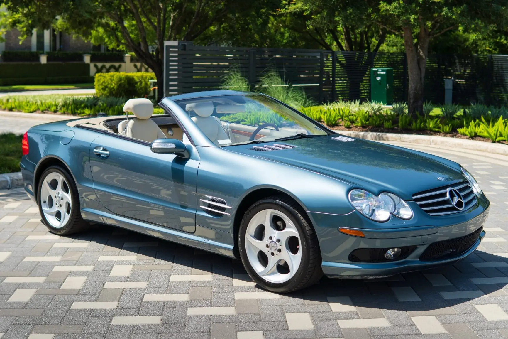 2004 Mercedes-Benz SL-Class SL500