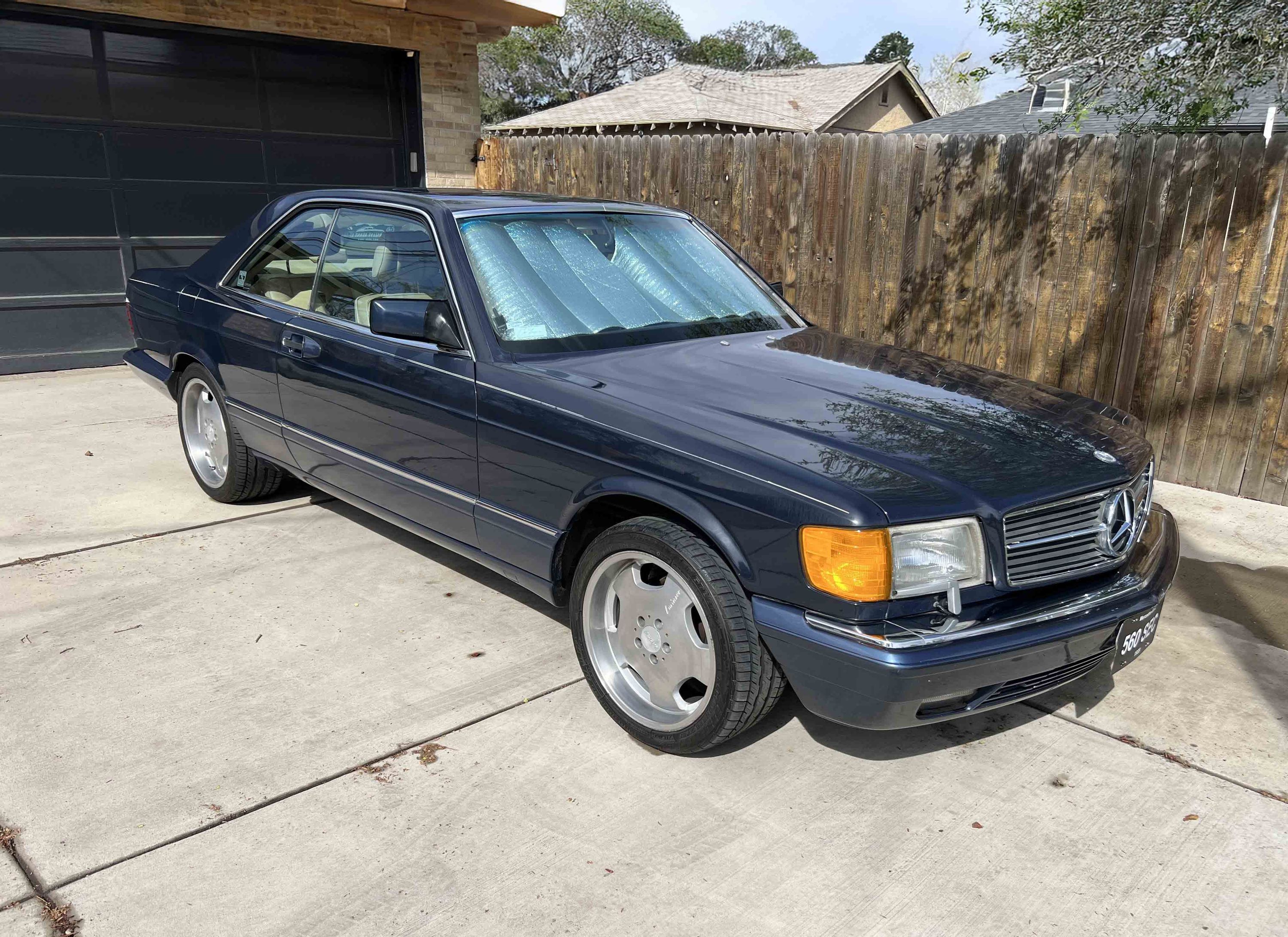 1989 Mercedes-Benz SL-Class 560SL