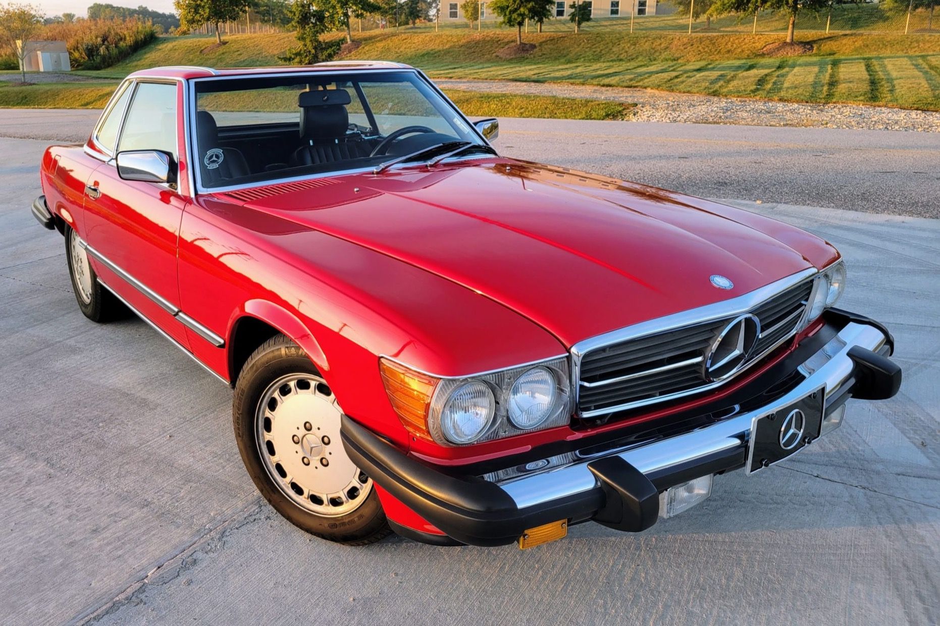 1989 Mercedes-Benz SL-Class 560SL