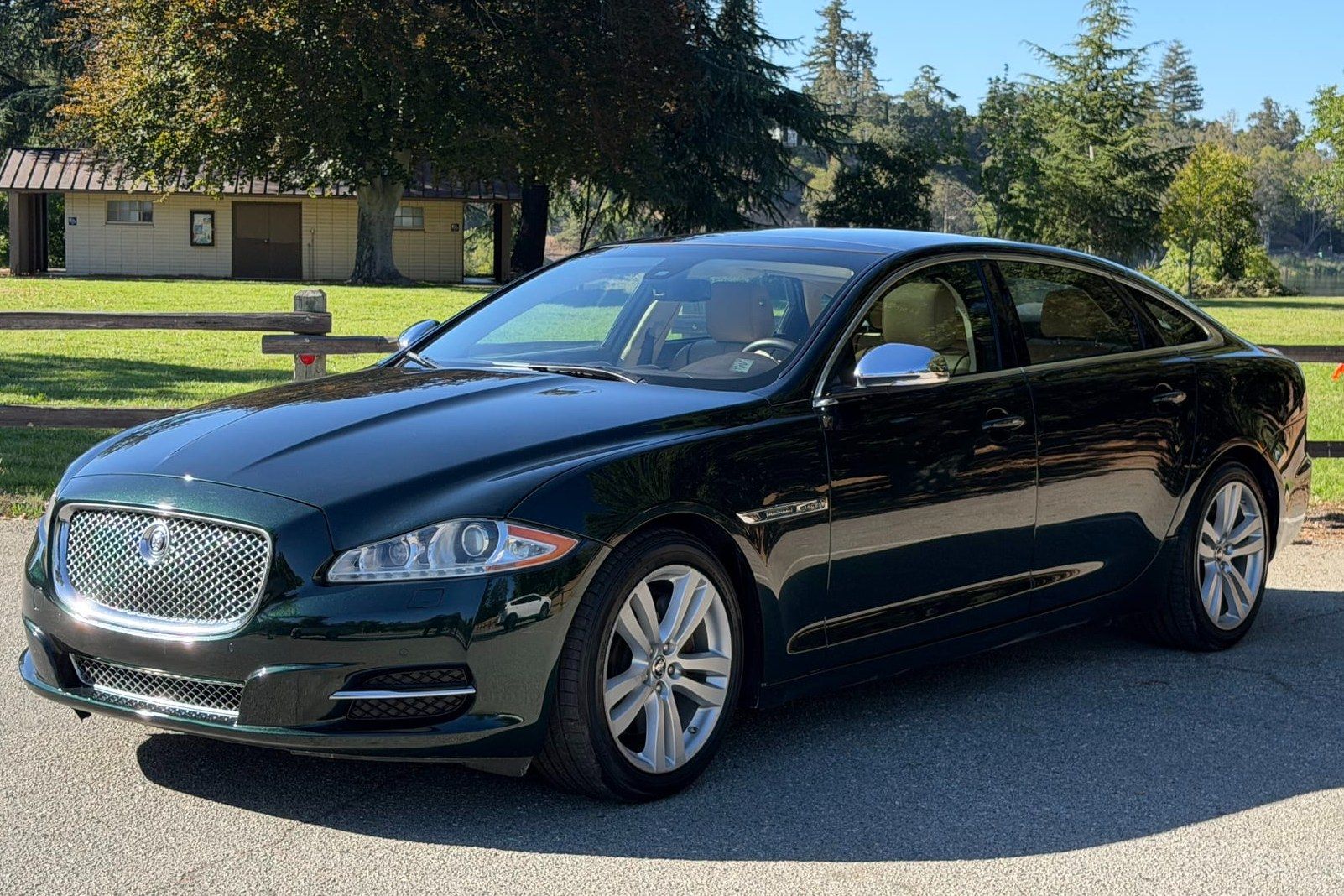 2012 Jaguar XJ