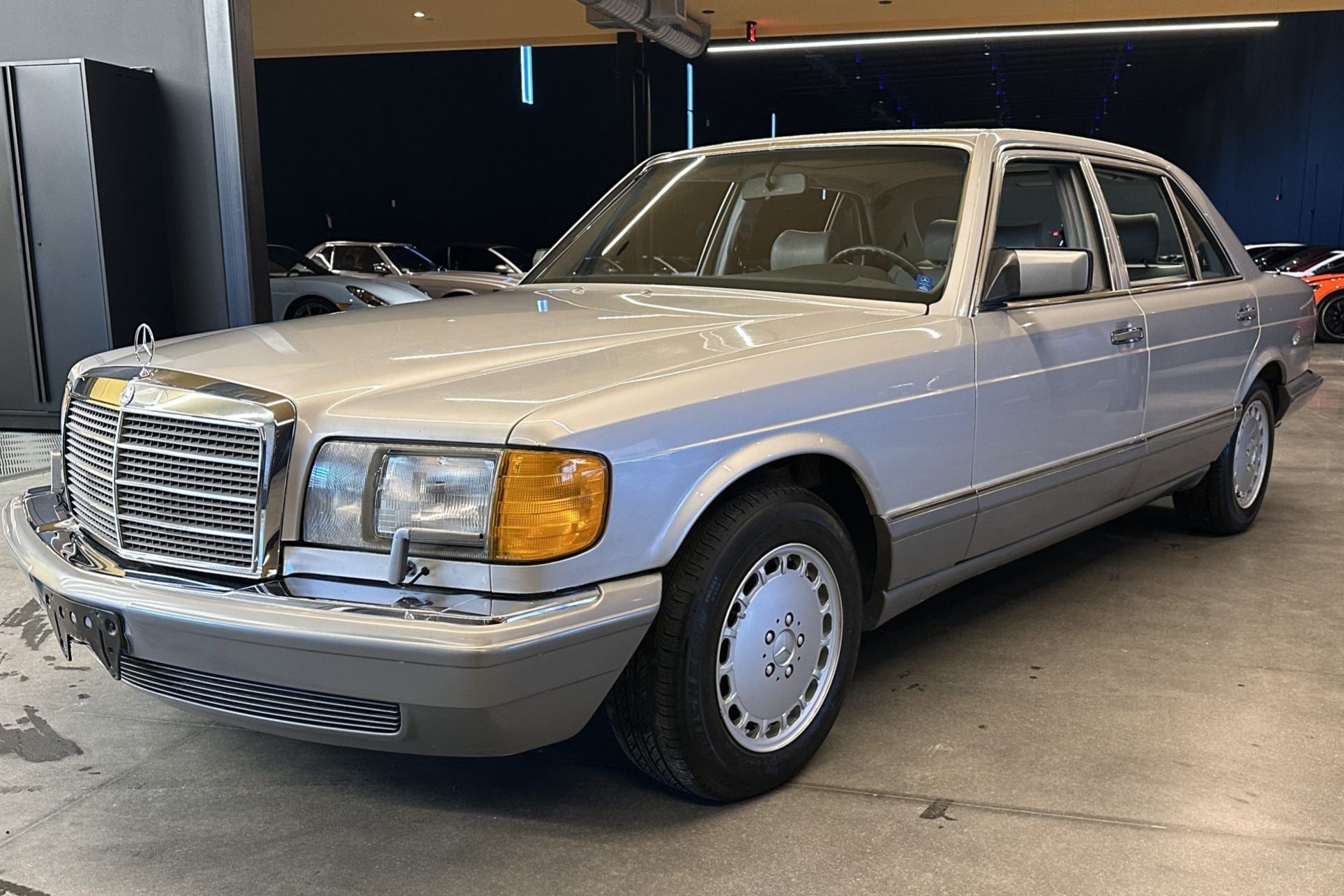 1986 Mercedes-Benz S-Class