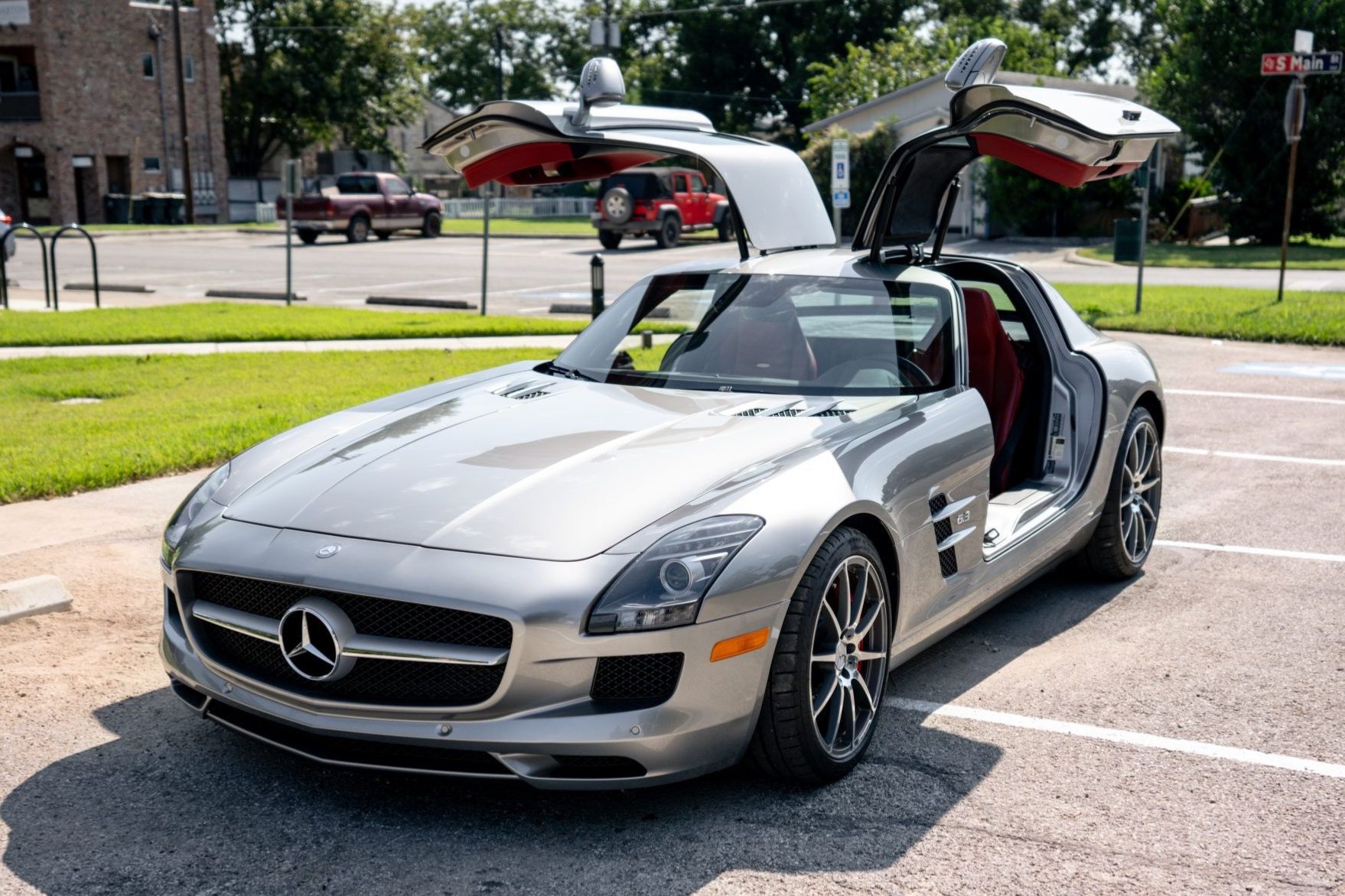 2012 Mercedes-Benz SLS AMG Coupe