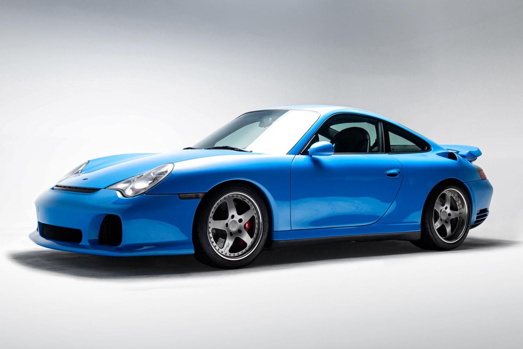 2004 Porsche 911 Carrera