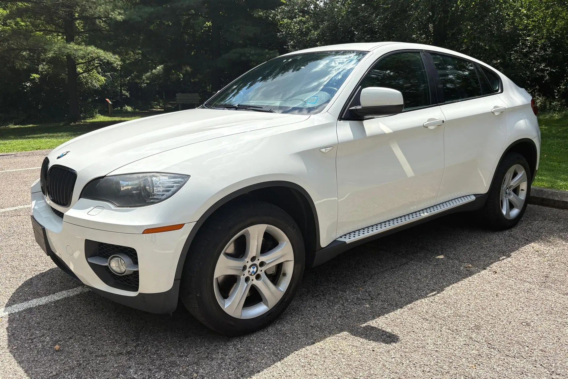 2011 BMW X6 M