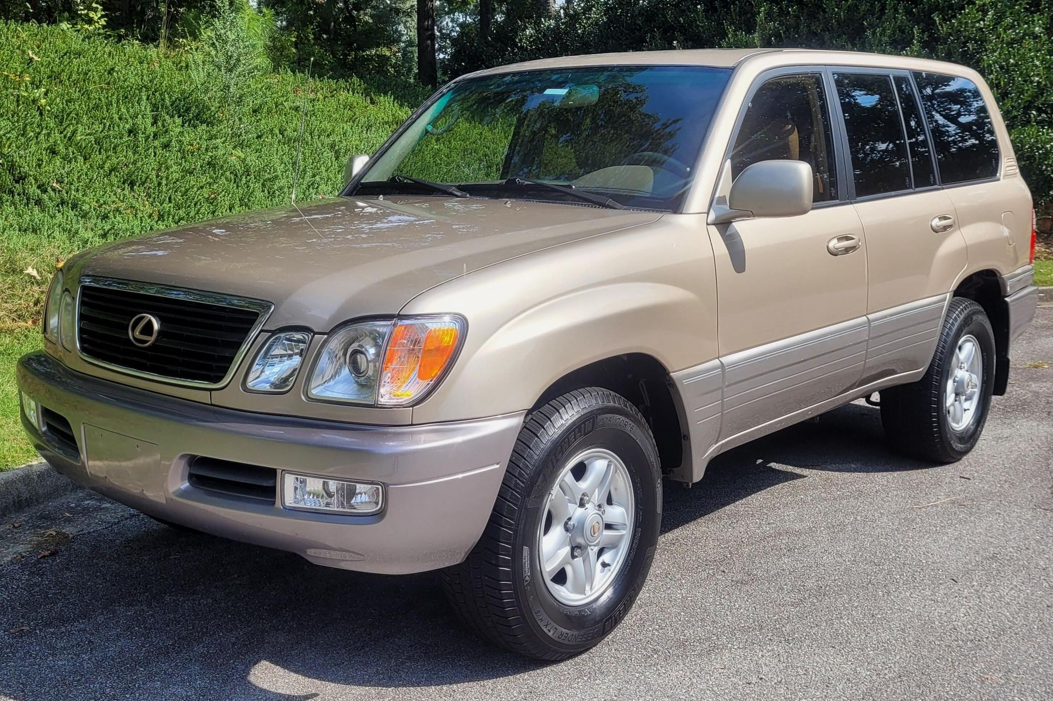 1999 Lexus LX