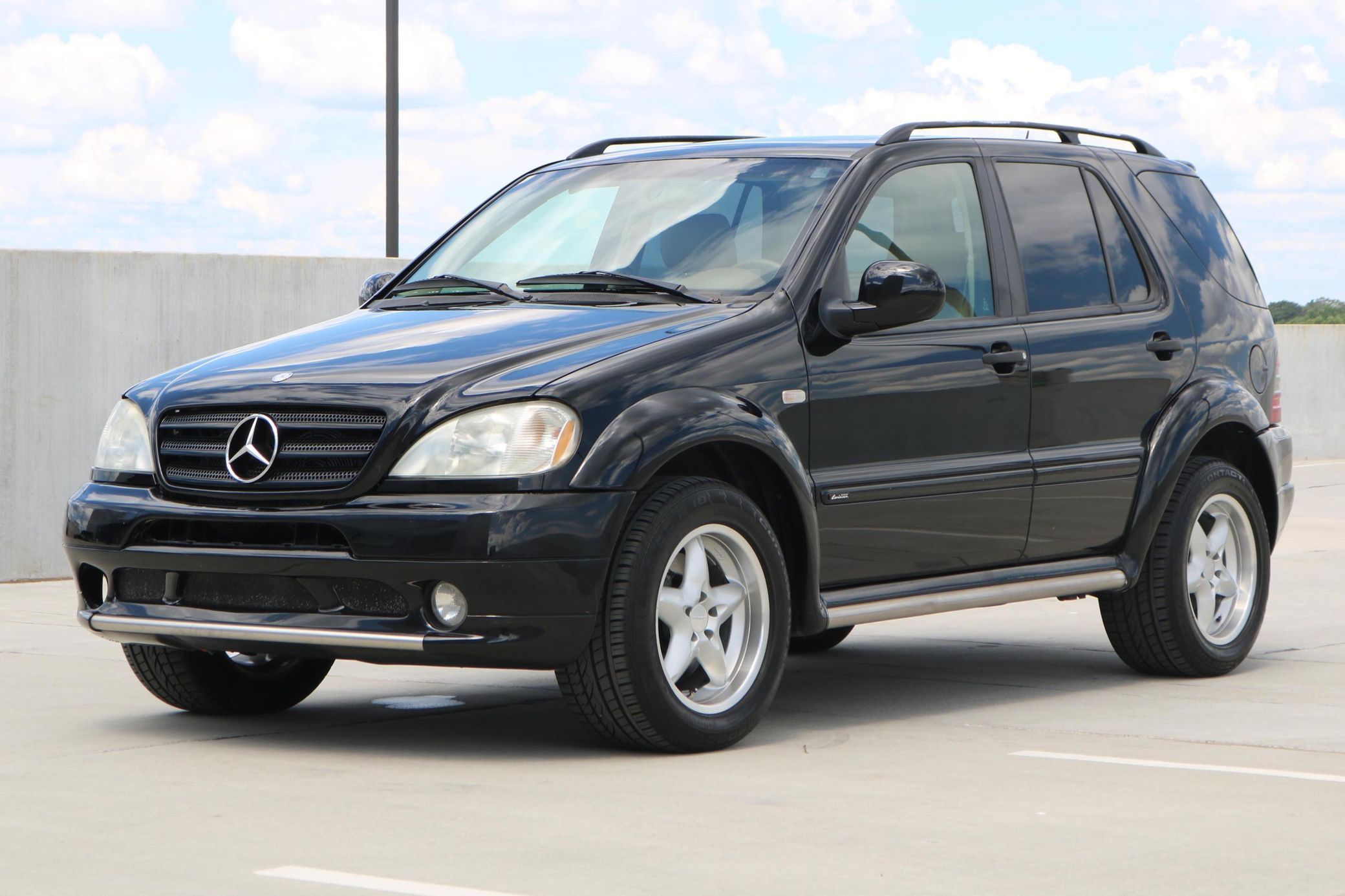 2000 Mercedes-Benz M-Class