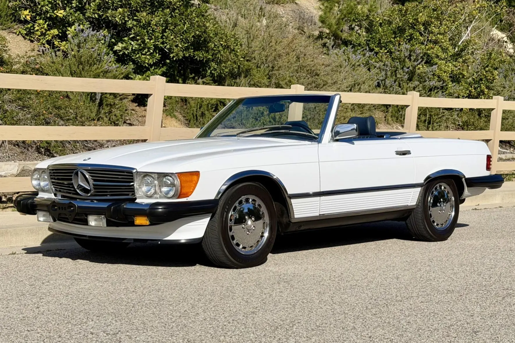 1988 Mercedes-Benz SL-Class 560SL