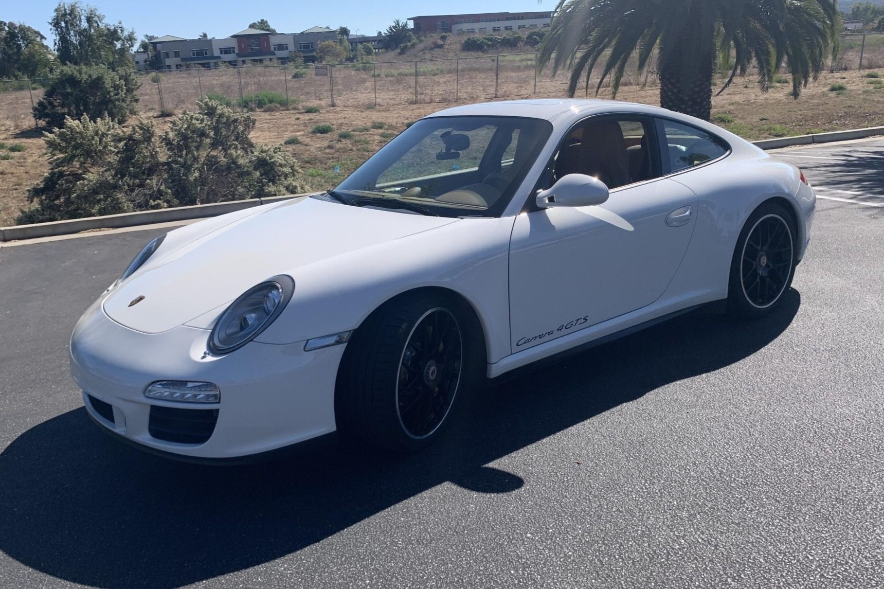 2012 Porsche 911 Carrera 4 GTS