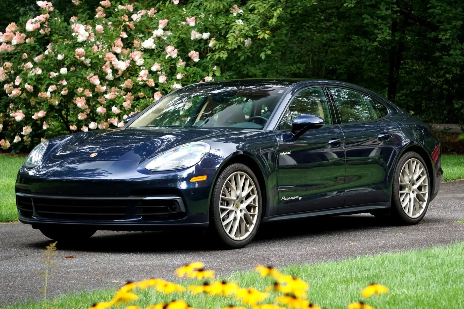 2020 Porsche Panamera 4