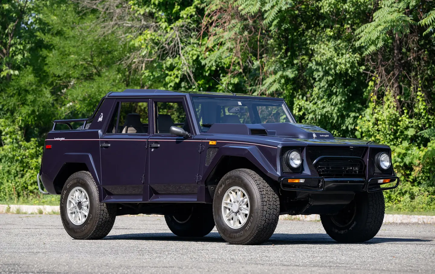 1990 Lamborghini LM002 LM/American, sold Aug 2026