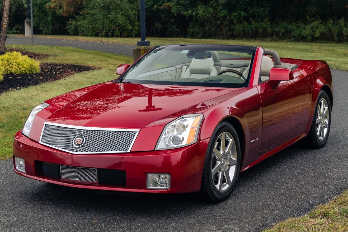 2005 Cadillac XLR