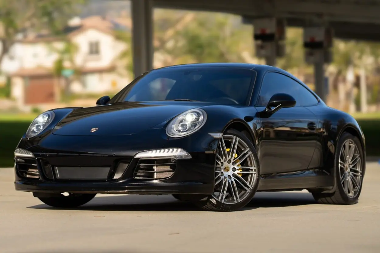 2016 Porsche 911 Carrera
