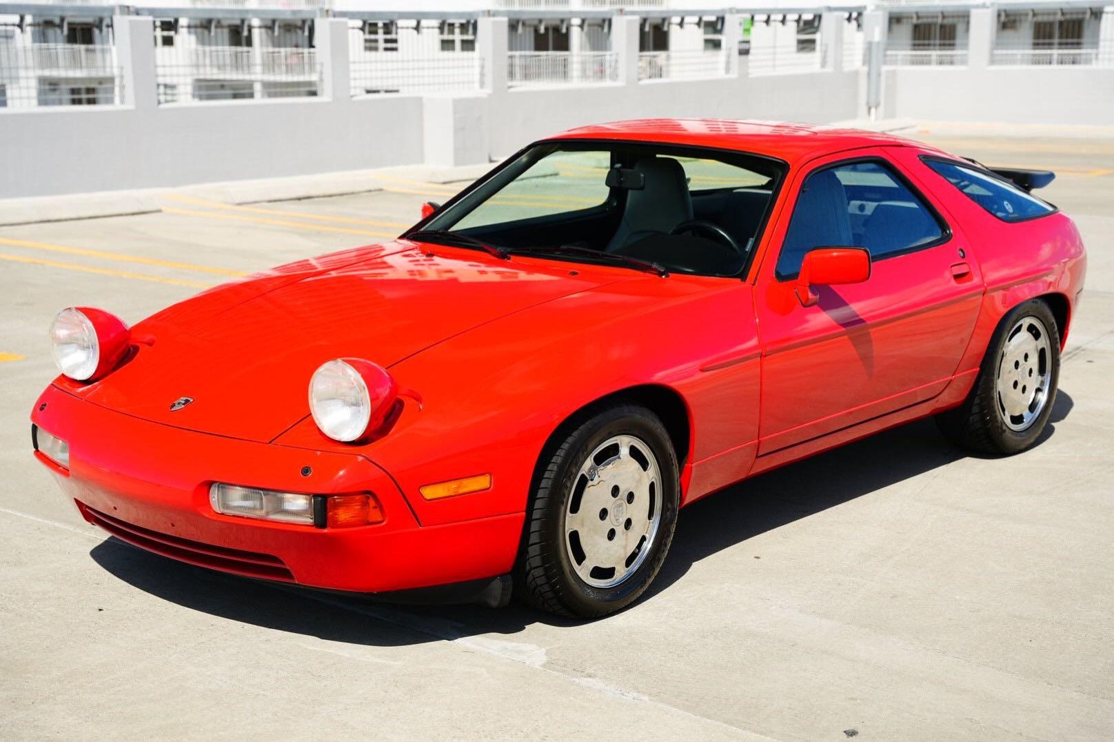 1988 Porsche 928 S4