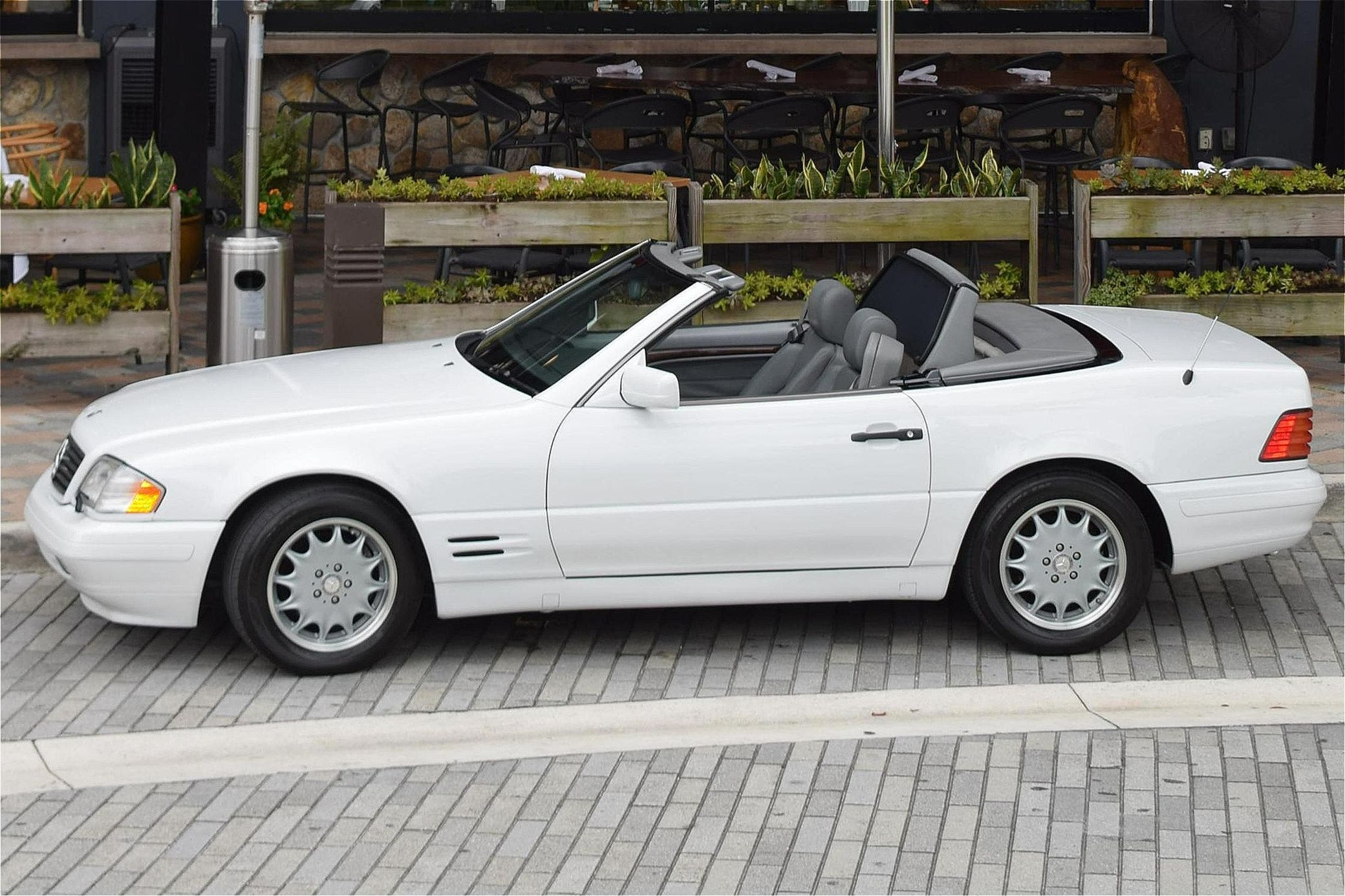 1997 Mercedes-Benz SL-Class