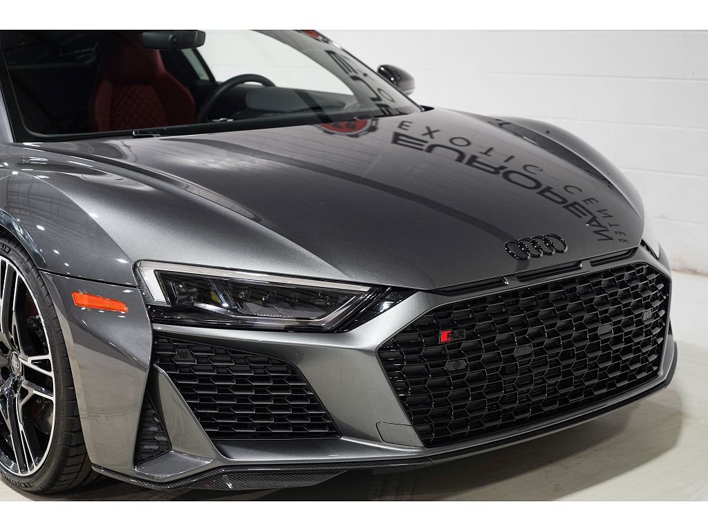 2023 Audi R8 V10 Performance