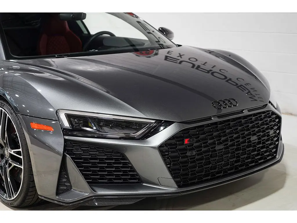 2023 Audi R8 V10 Performance