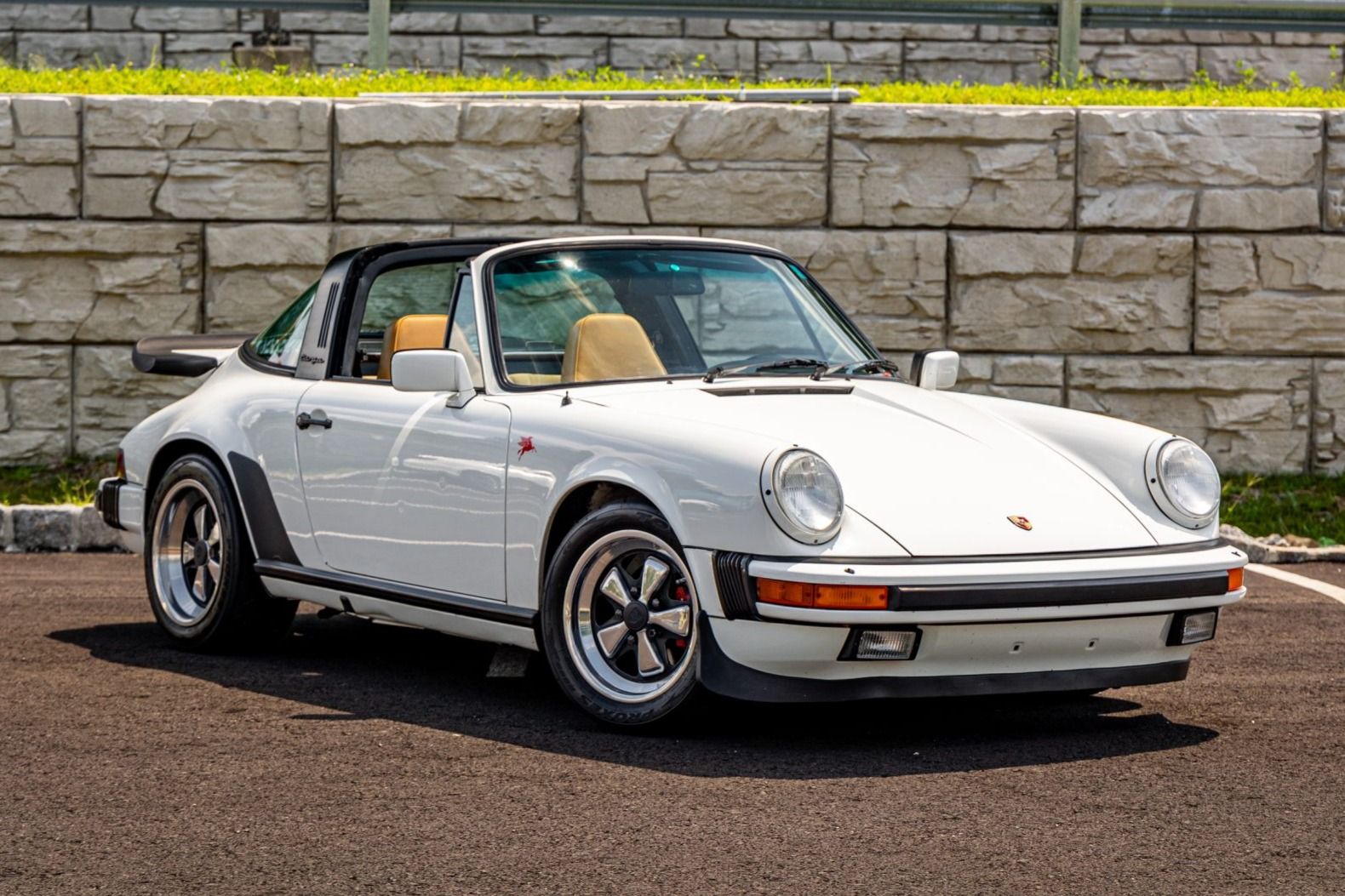 1984 Porsche 911 Targa