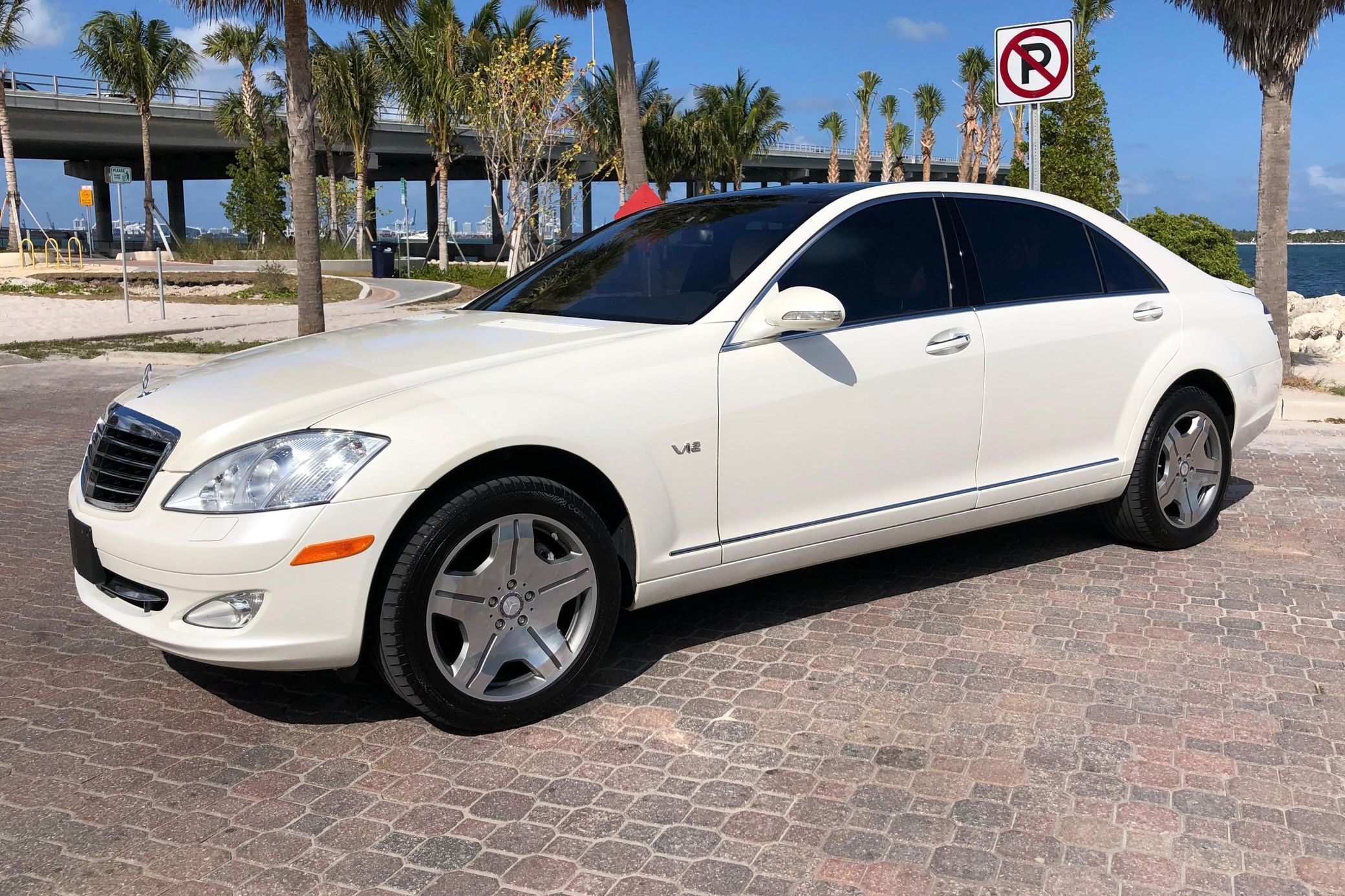 2009 Mercedes-Benz S-Class