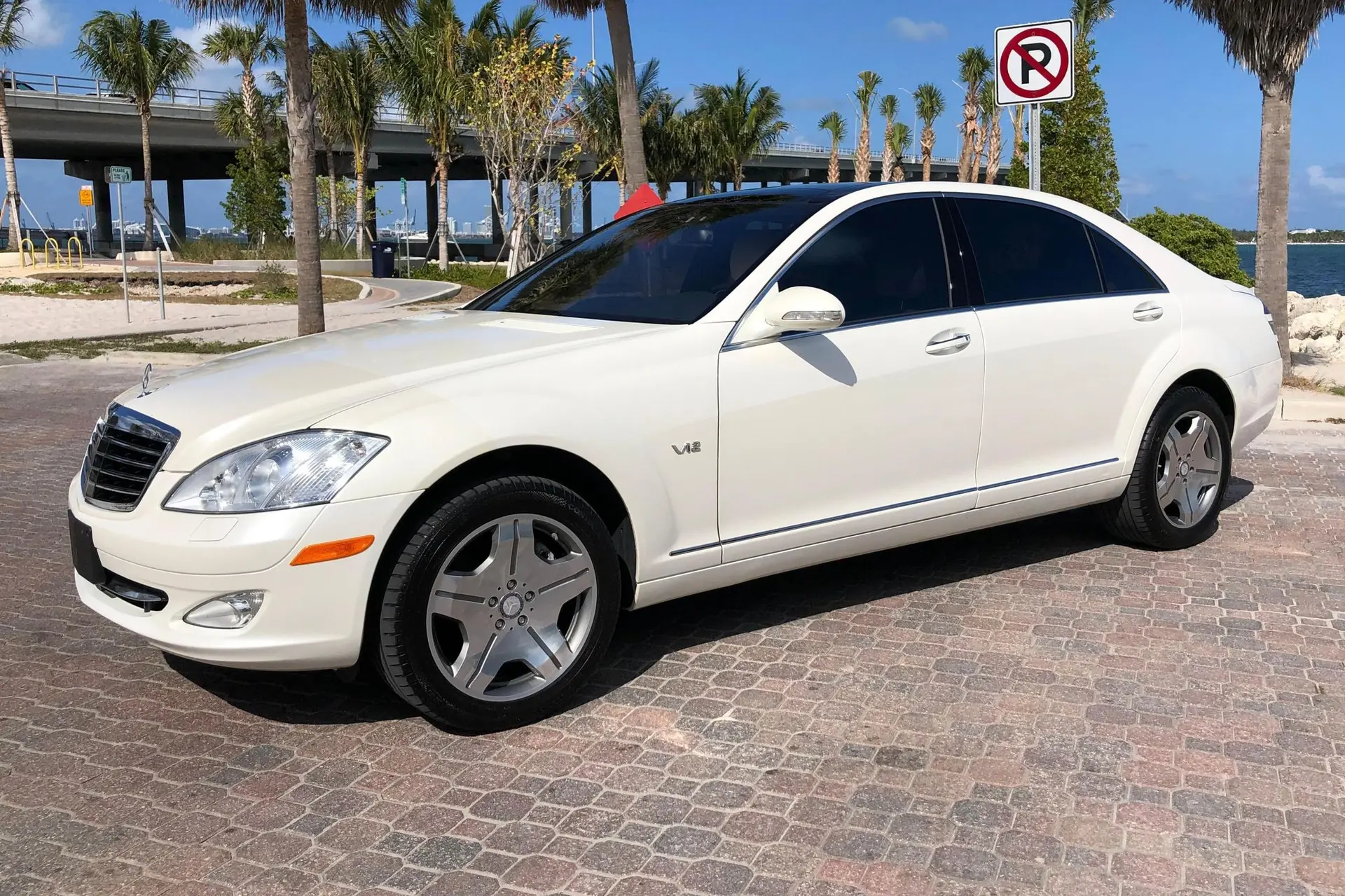 2009 Mercedes-Benz S-Class