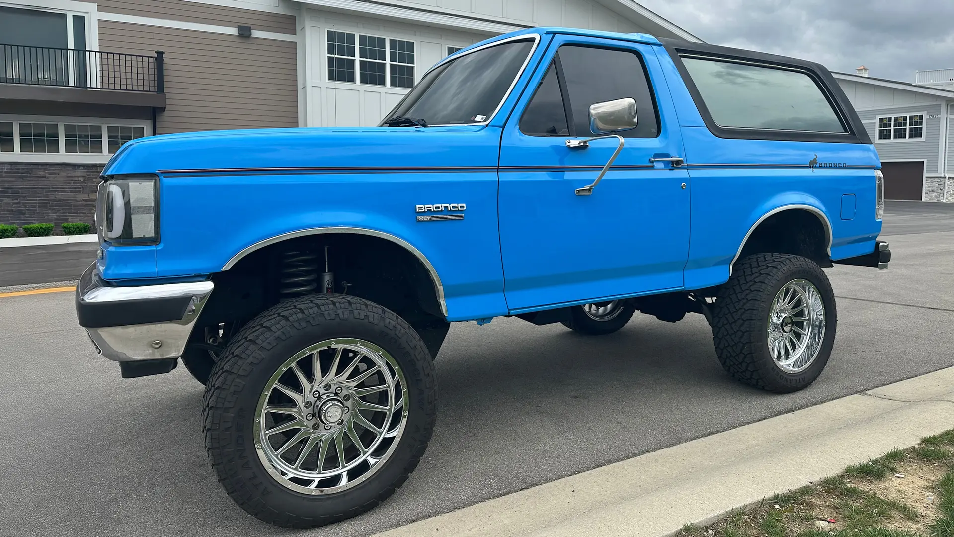 1990 Ford Bronco