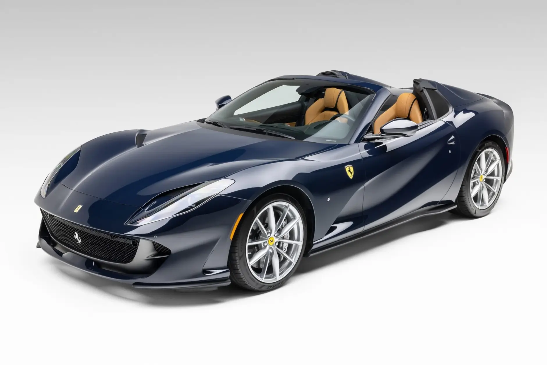 2021 Ferrari 812 GTS