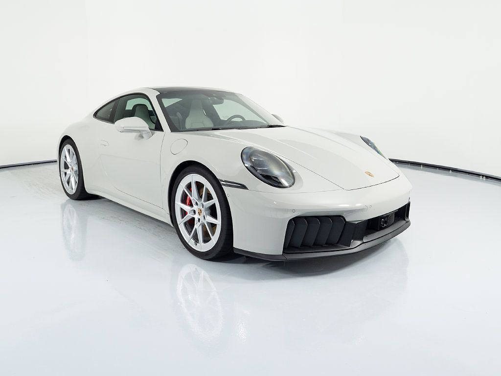2026 Porsche 992.2 Carrera 4 GTS