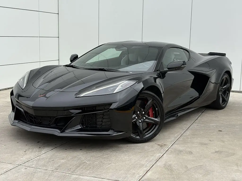 2025 Chevrolet Corvette E-Ray