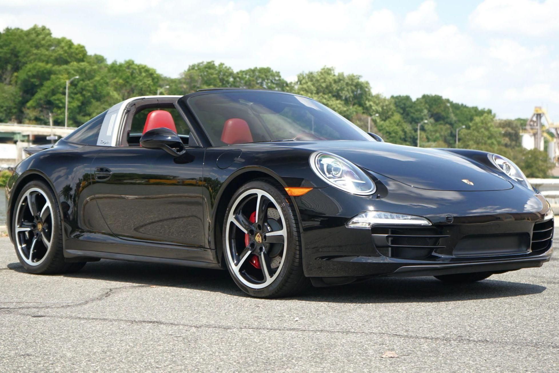 2016 Porsche 911 Targa 4S