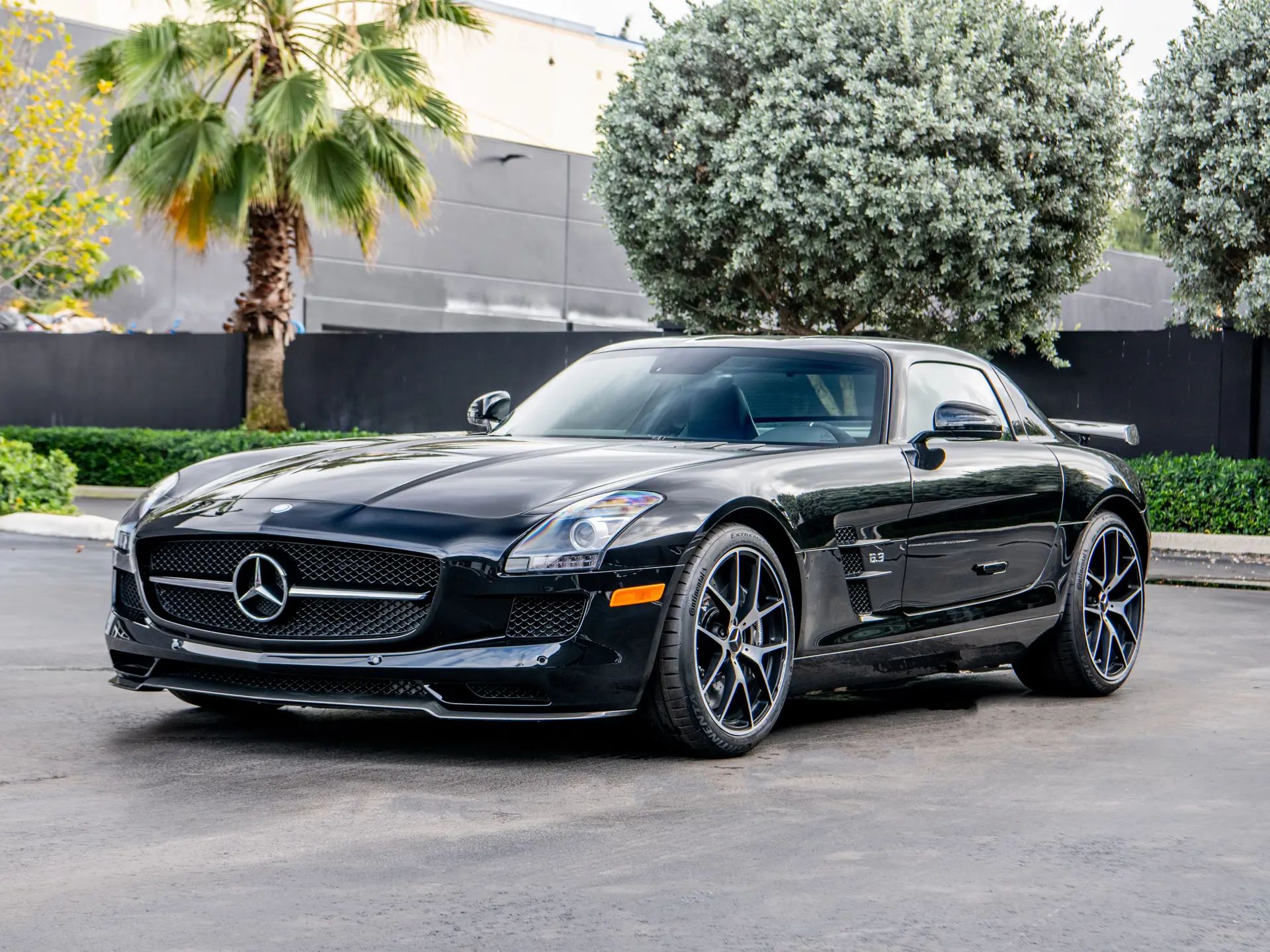 2015 Mercedes-Benz SLS AMG GT Final Edition