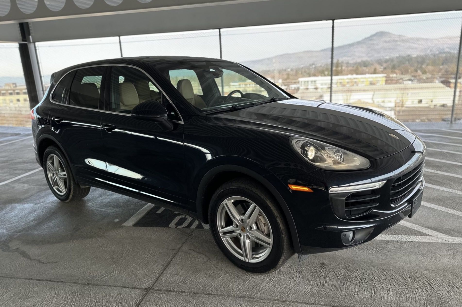 2016 Porsche Cayenne Turbo