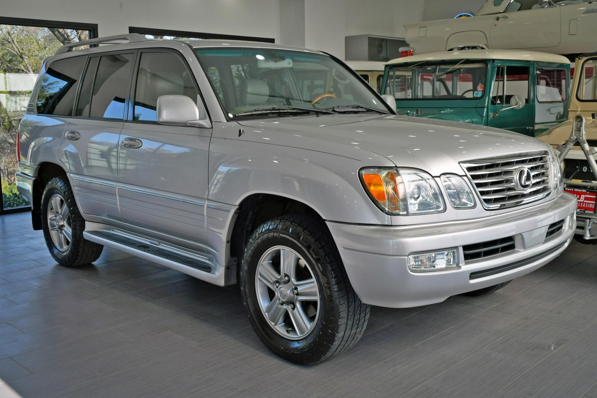 2006 Lexus LX