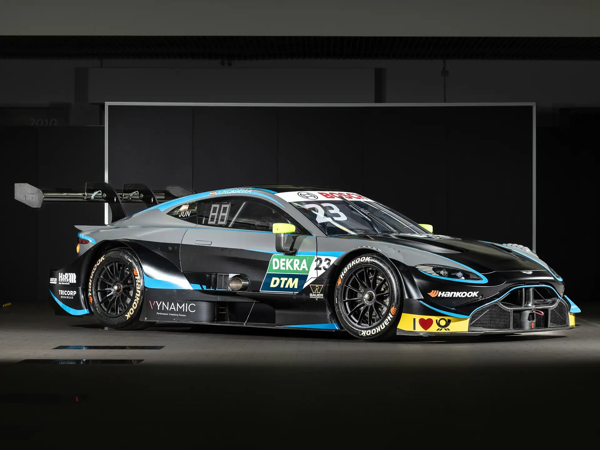 2019 Aston Martin Vantage V8