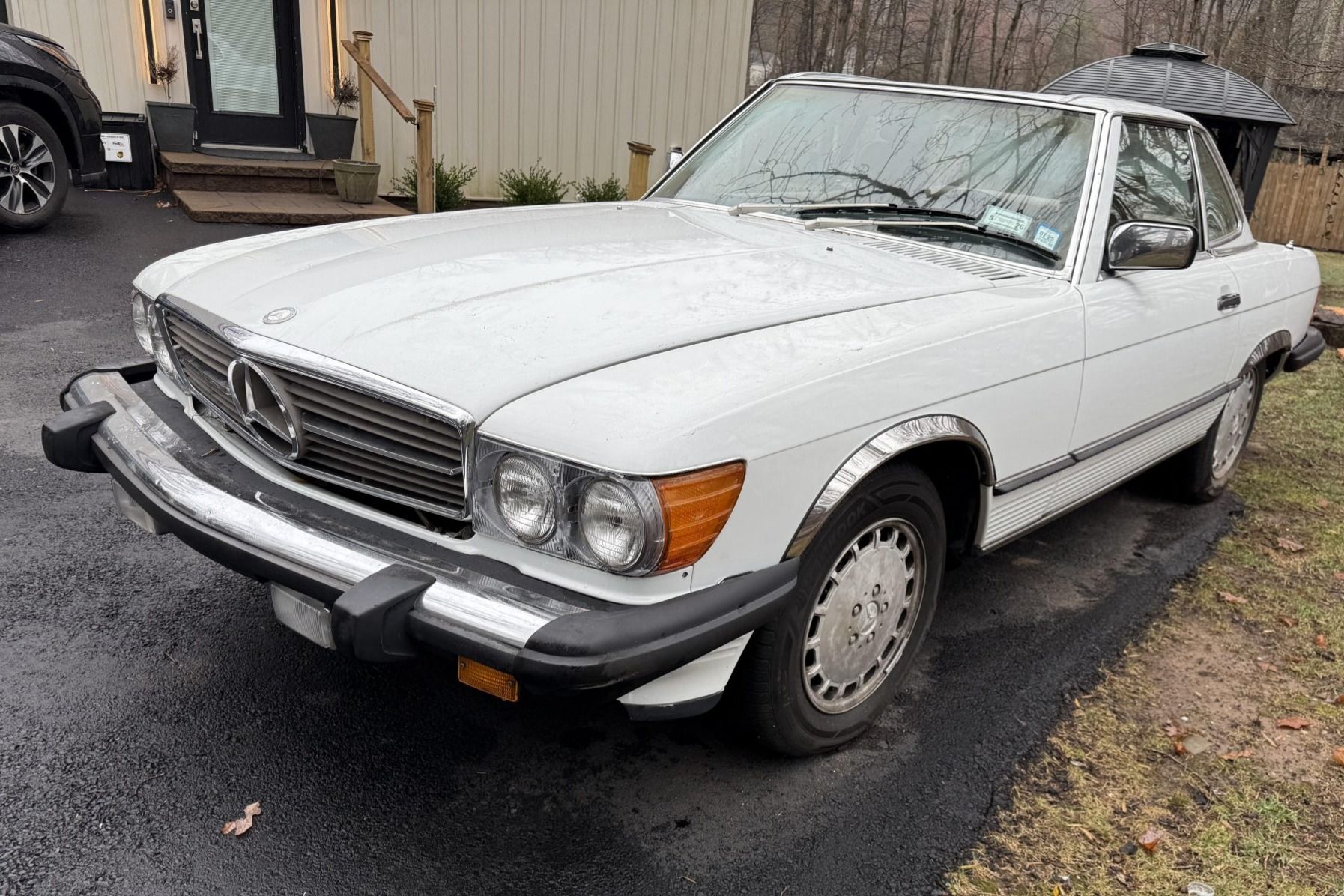 1987 Mercedes-Benz SL-Class 560SL
