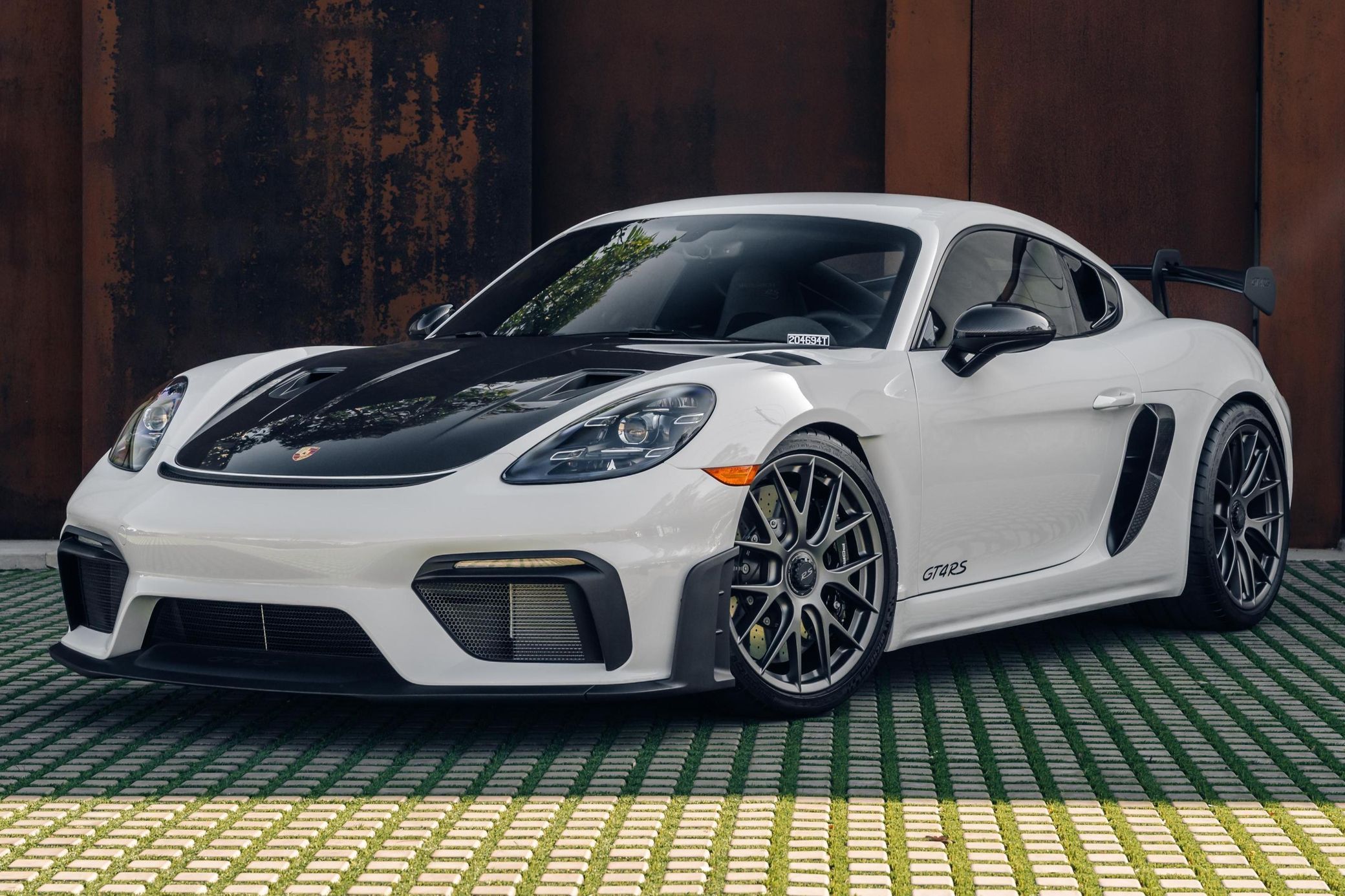 2024 Porsche Cayman GT4 RS